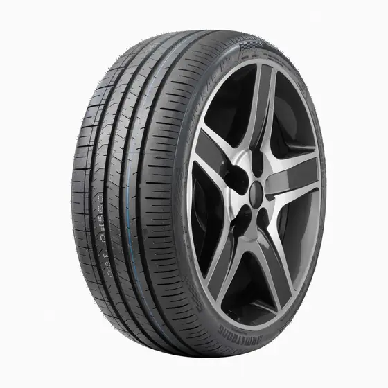 ARMSTRONG BLU-TRAC HP 225/60 R18