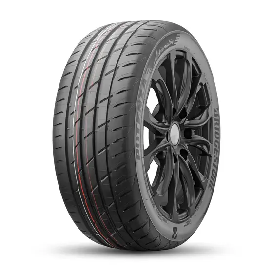 Бриджстоун Adrenalin RE004 245/40 R19