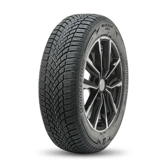 Бриджстоун LM005 235/50 R19